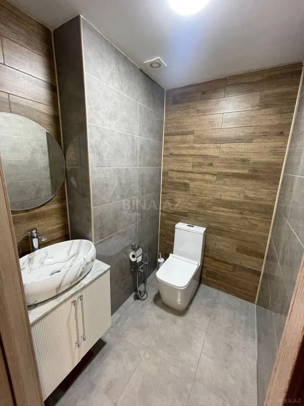 Satılır 2 otaqlı mənzil 78 m²