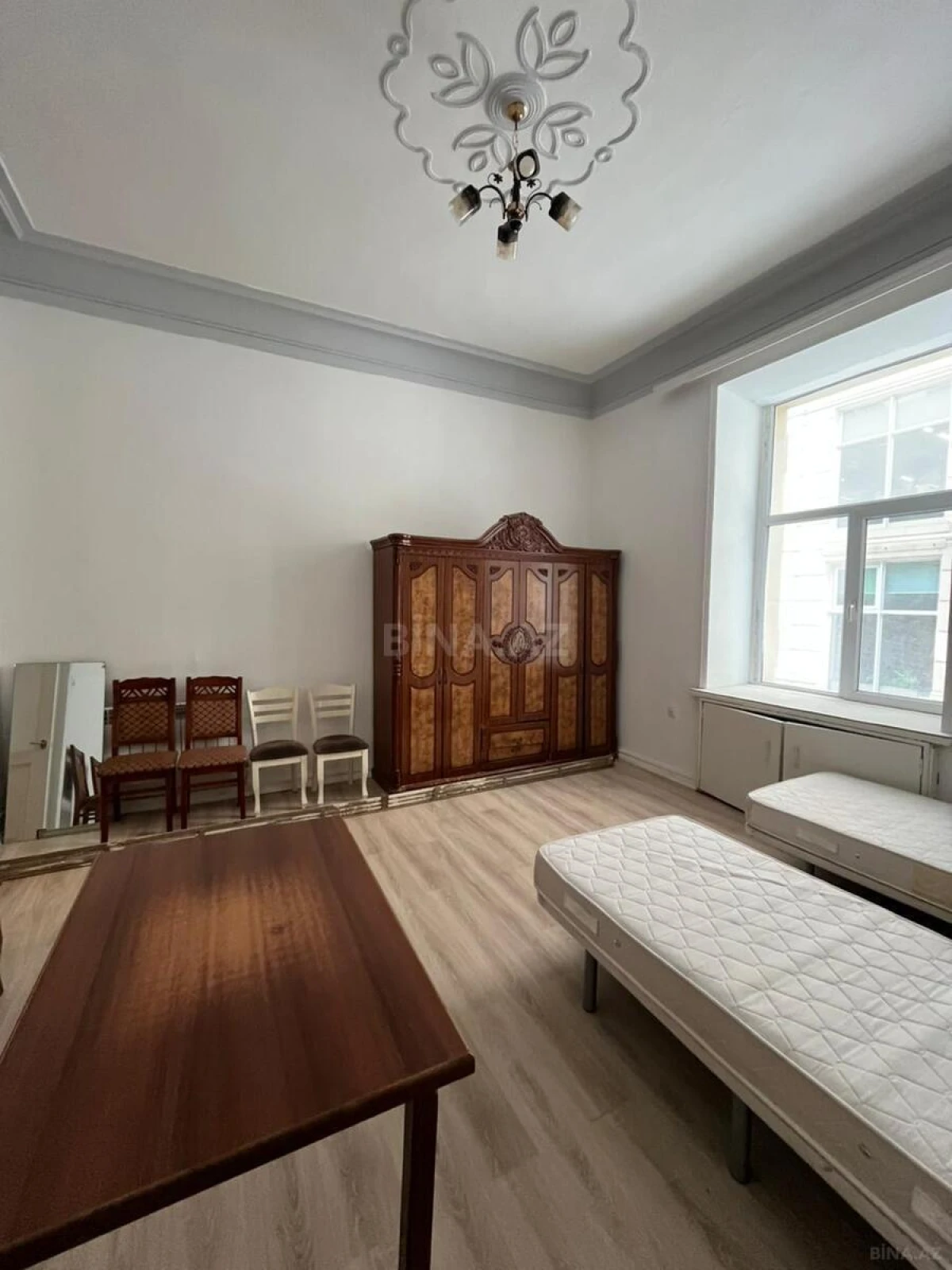 Kirayə verilir 1 otaqlı mənzil 55 m²