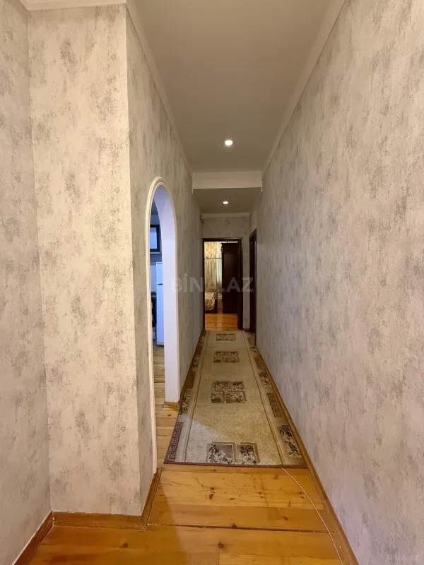 Satılır 2 otaqlı mənzil 65 m²