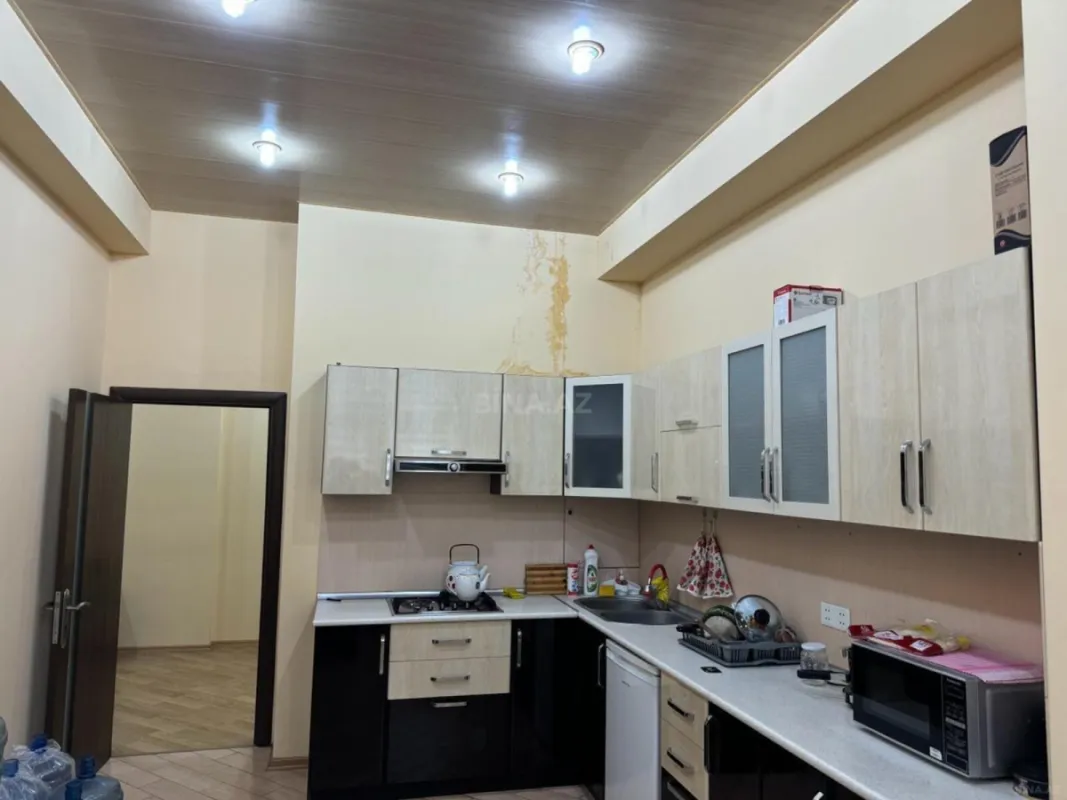 Kirayə verilir 3 otaqlı ofis 165 m²