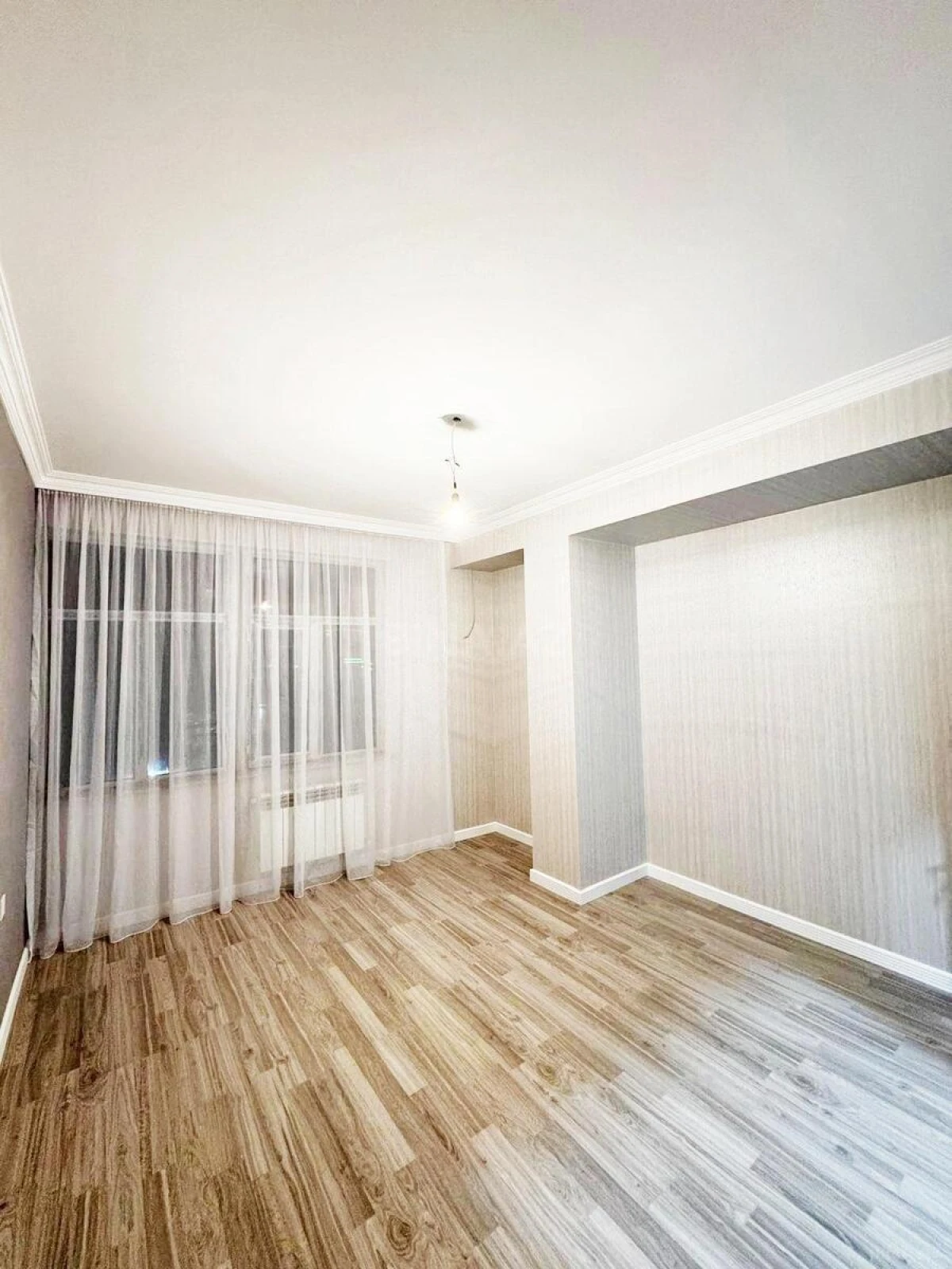 Satılır 3 otaqlı mənzil 111 m²