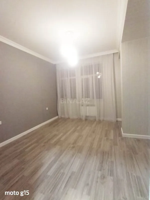 Satılır 3 otaqlı mənzil 111 m²