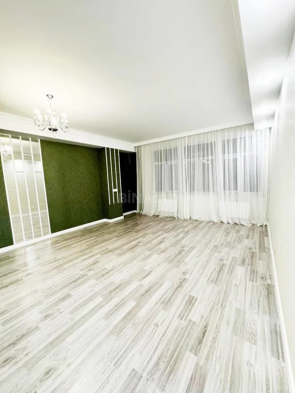 Satılır 3 otaqlı mənzil 111 m²