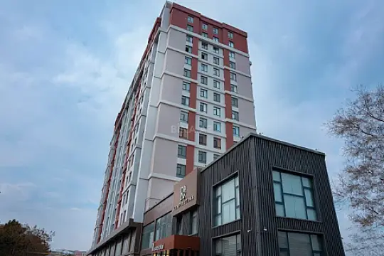 Satılır 3 otaqlı mənzil 127 m²