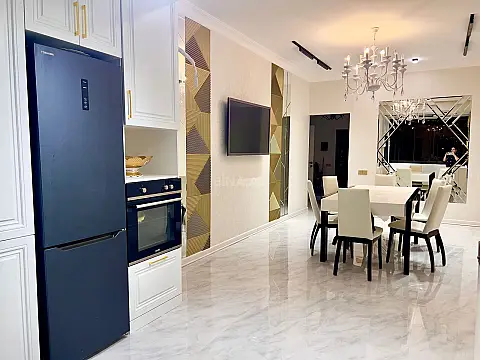 Satılır 3 otaqlı mənzil 79 m² — Bakı, Həzi Aslanov qəs. 3 otaq 79.00 m²