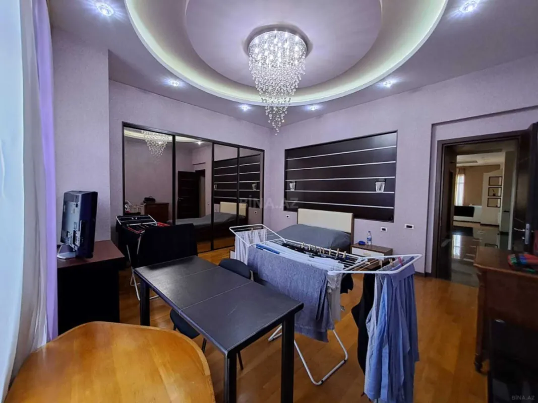 Kirayə verilir 3 otaqlı mənzil 163 m²