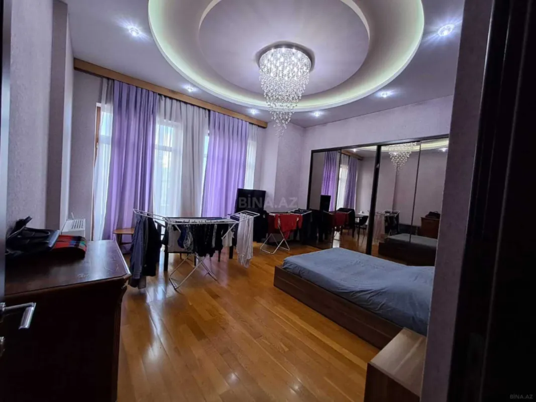 Kirayə verilir 3 otaqlı mənzil 163 m²