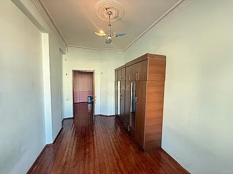 Kirayə verilir 3 otaqlı mənzil 120 m²