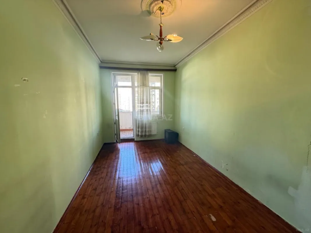 Kirayə verilir 3 otaqlı mənzil 120 m²