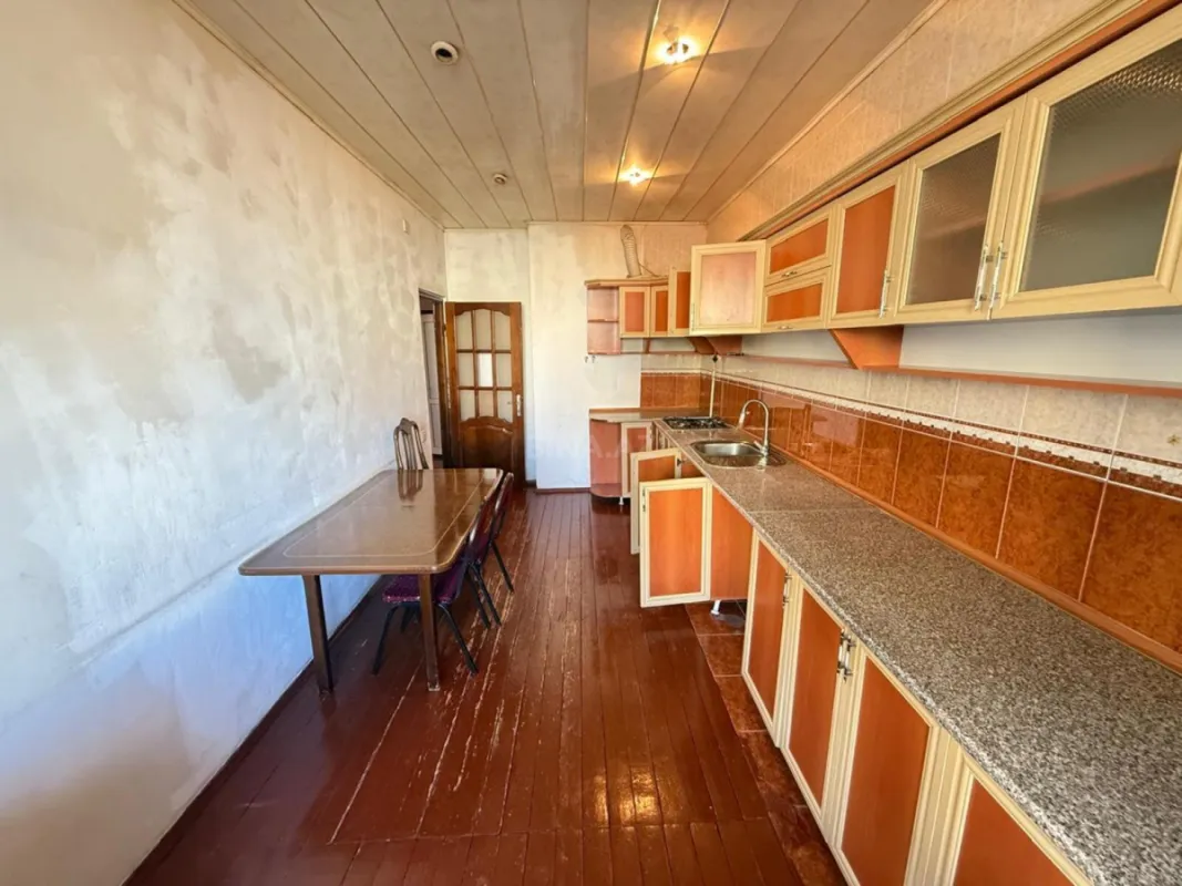 Kirayə verilir 3 otaqlı mənzil 120 m²