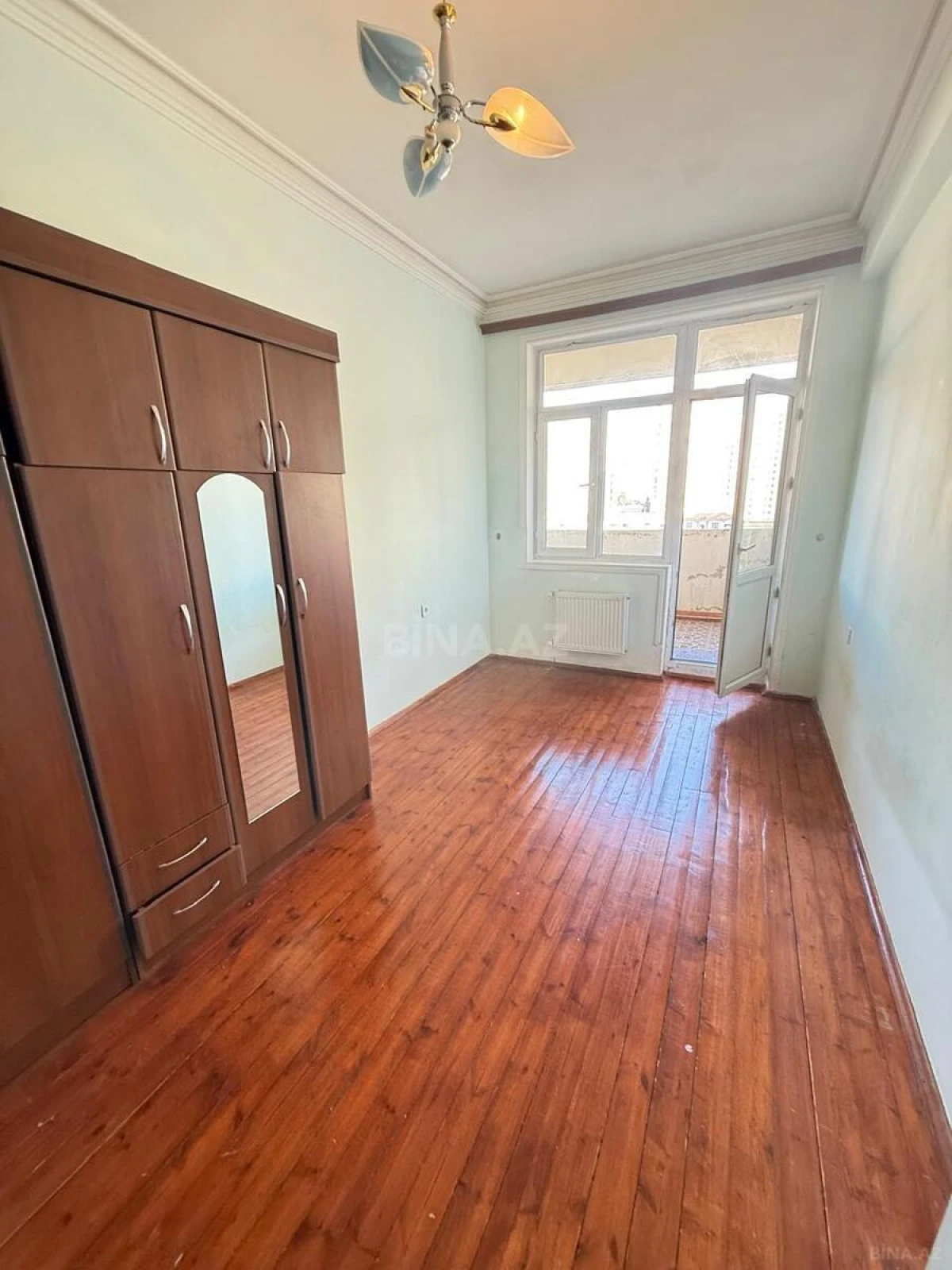 Kirayə verilir 3 otaqlı mənzil 120 m²