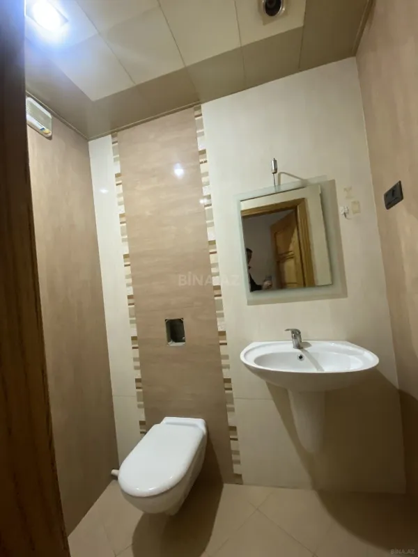Satılır 2 otaqlı mənzil 85 m²