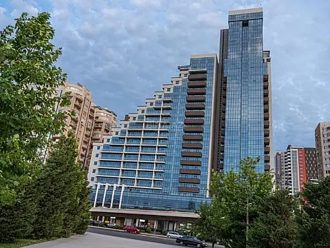 Satılır 4 otaqlı mənzil 163 m² — Bakı, Xətai 4 otaq 163.00 m²