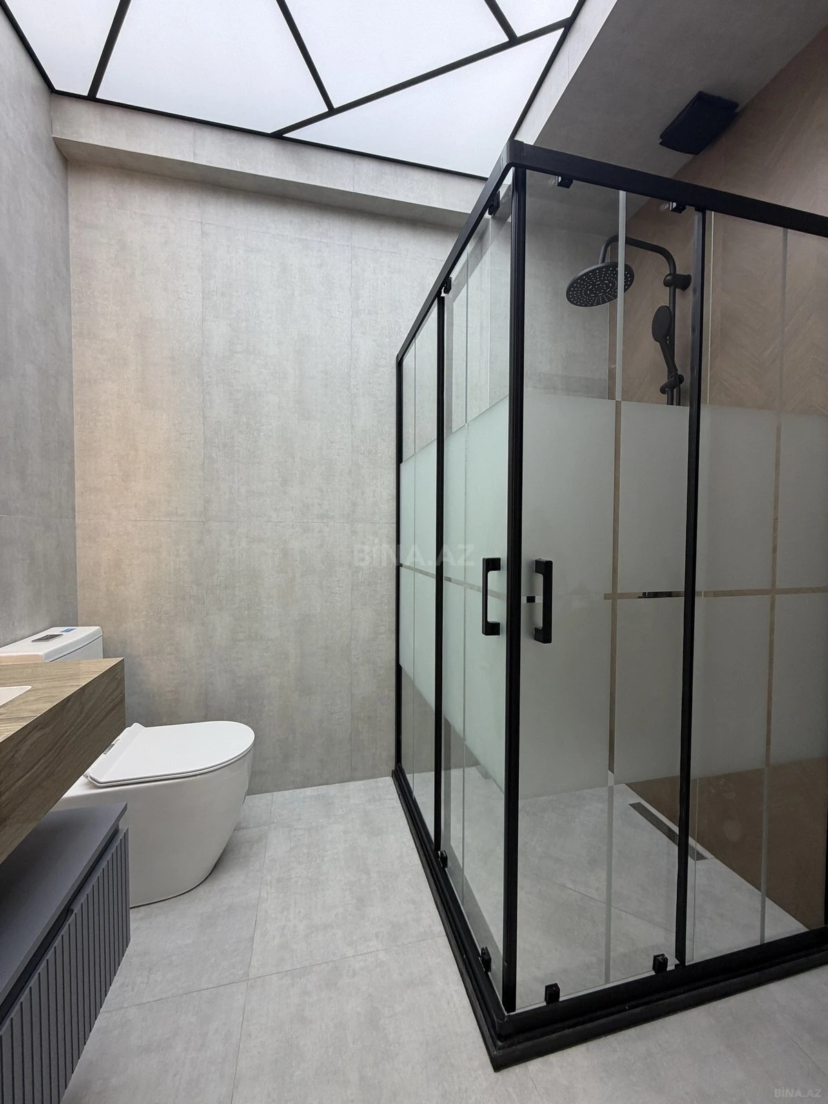 Satılır 2 otaqlı mənzil 55 m²
