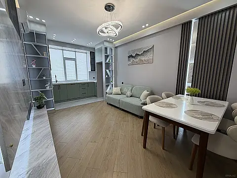 Satılır 2 otaqlı mənzil 55 m²