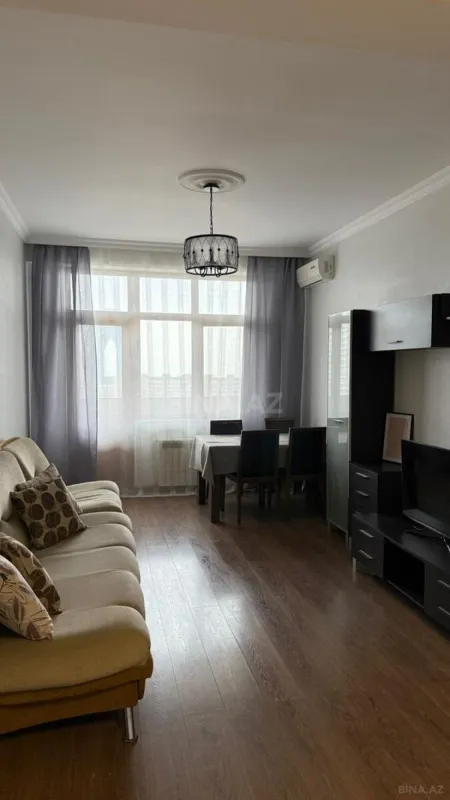 Kirayə verilir 2 otaqlı mənzil 60 m²