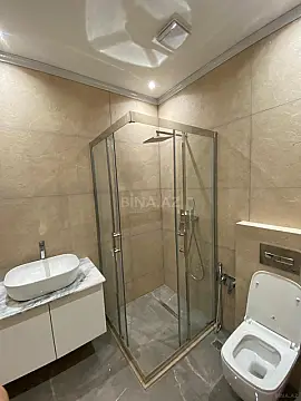 Kirayə verilir 3 otaqlı mənzil 140 m²
