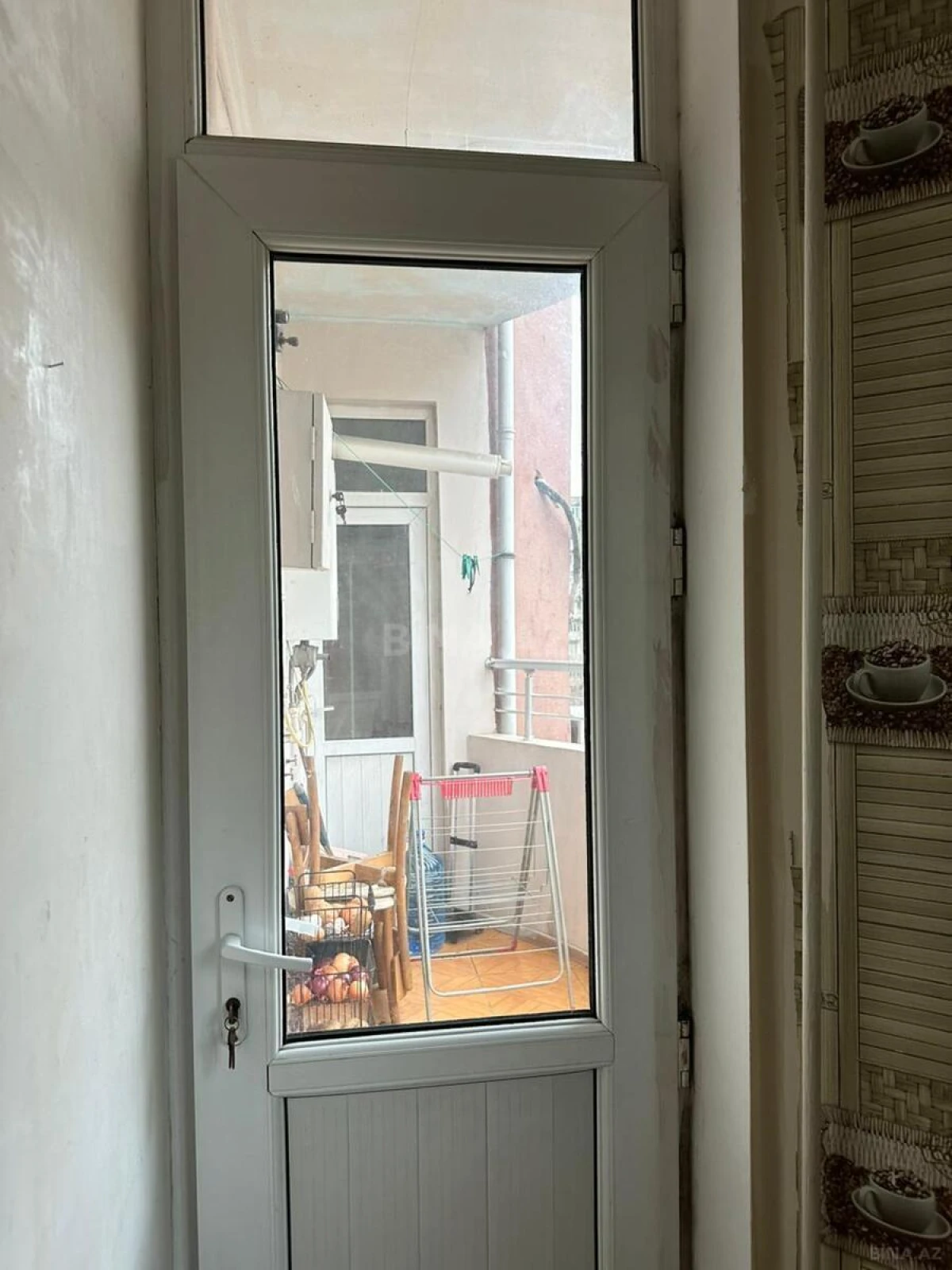 Satılır 3 otaqlı mənzil 71 m²