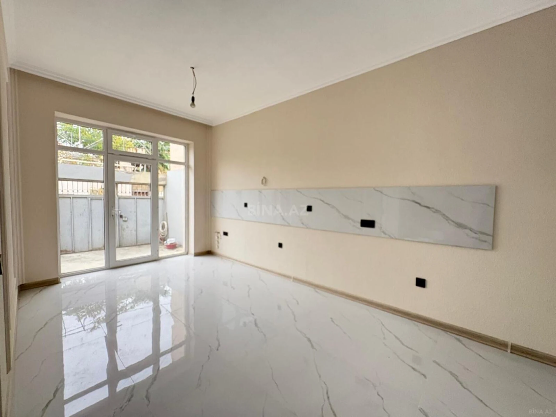 Satılır 4 otaqlı həyət evi 155 m²