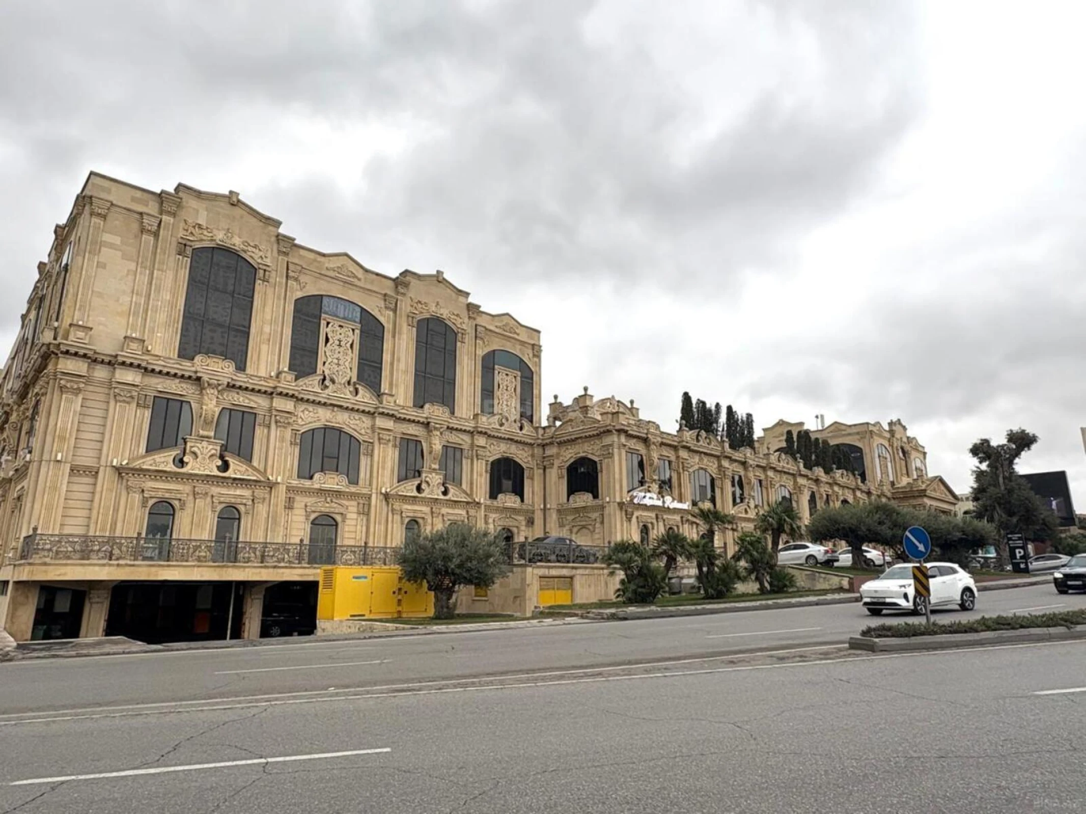 Satılır 4 otaqlı həyət evi 155 m²