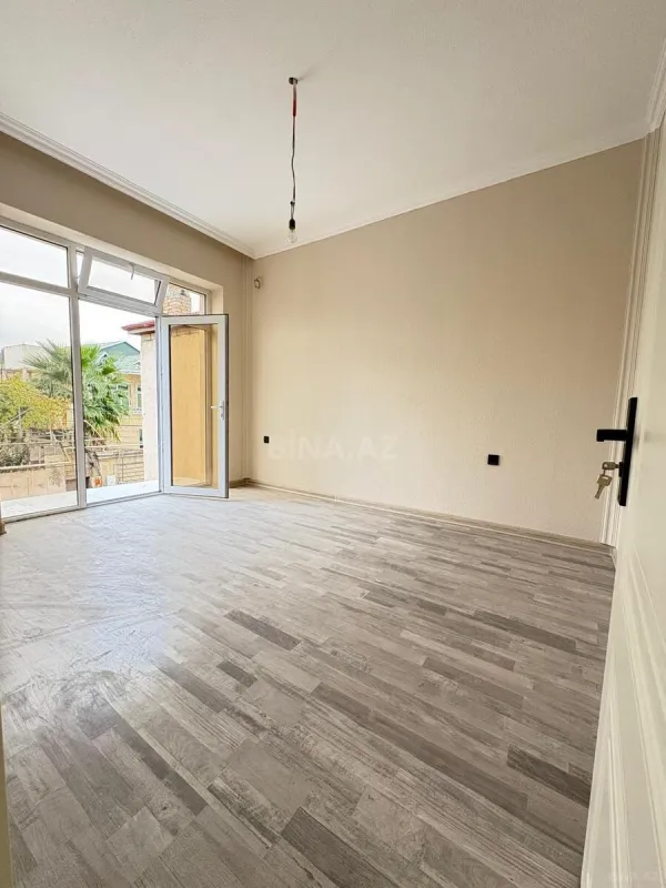Satılır 4 otaqlı həyət evi 155 m²