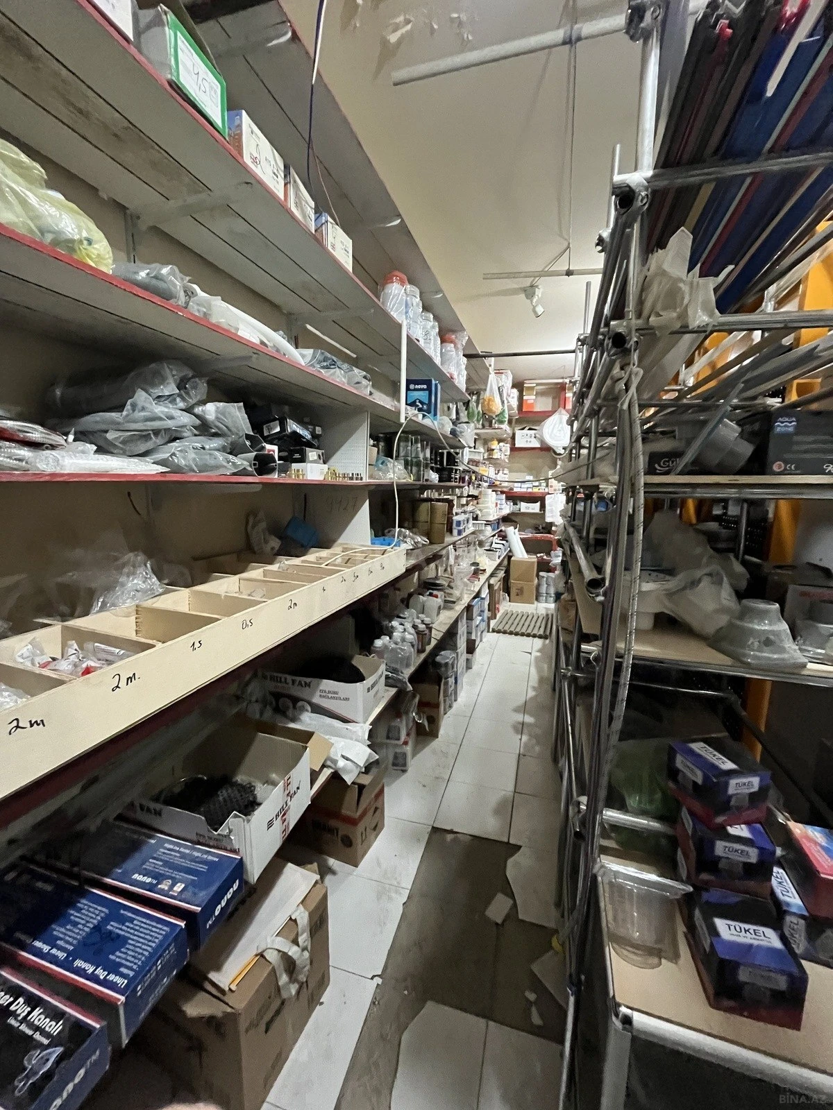 Satılır obyekt 135 m²