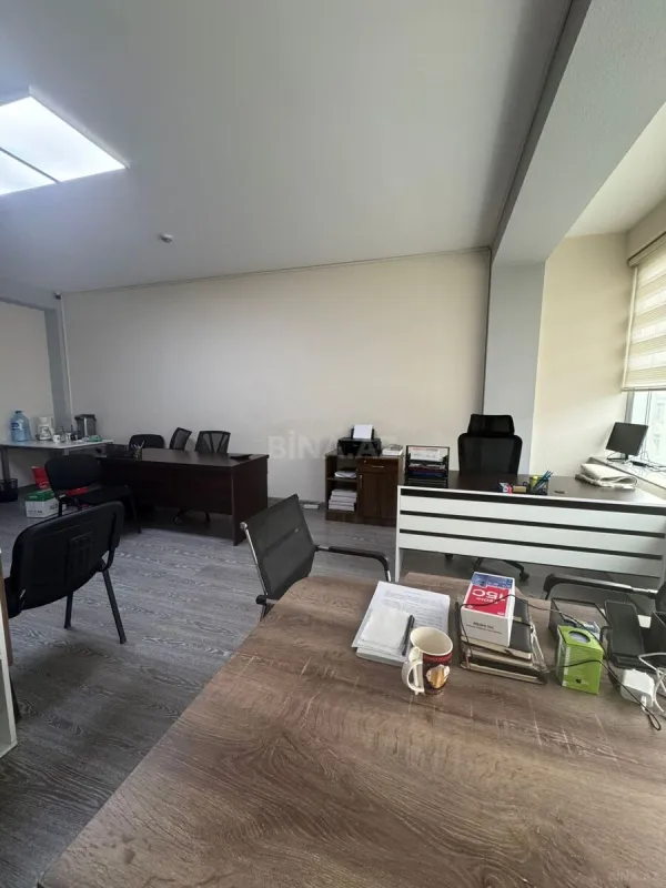 Kirayə verilir 1 otaqlı ofis 45 m²