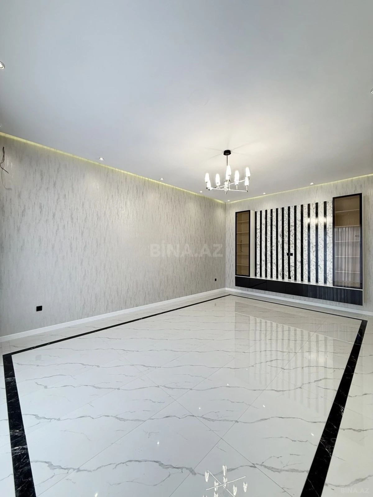 Satılır 4 otaqlı həyət evi 160 m²
