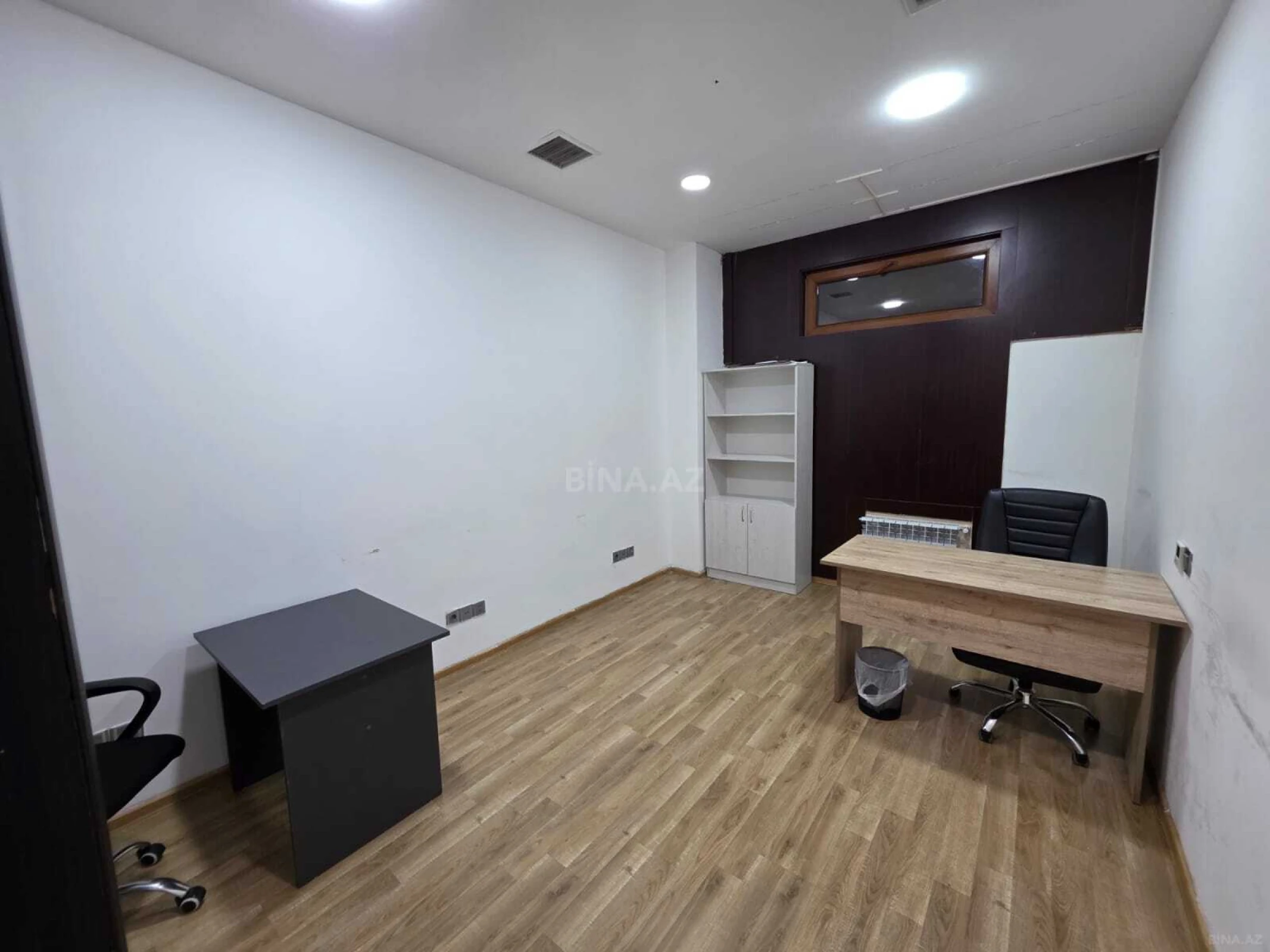 Kirayə verilir 1 otaqlı ofis 20 m²