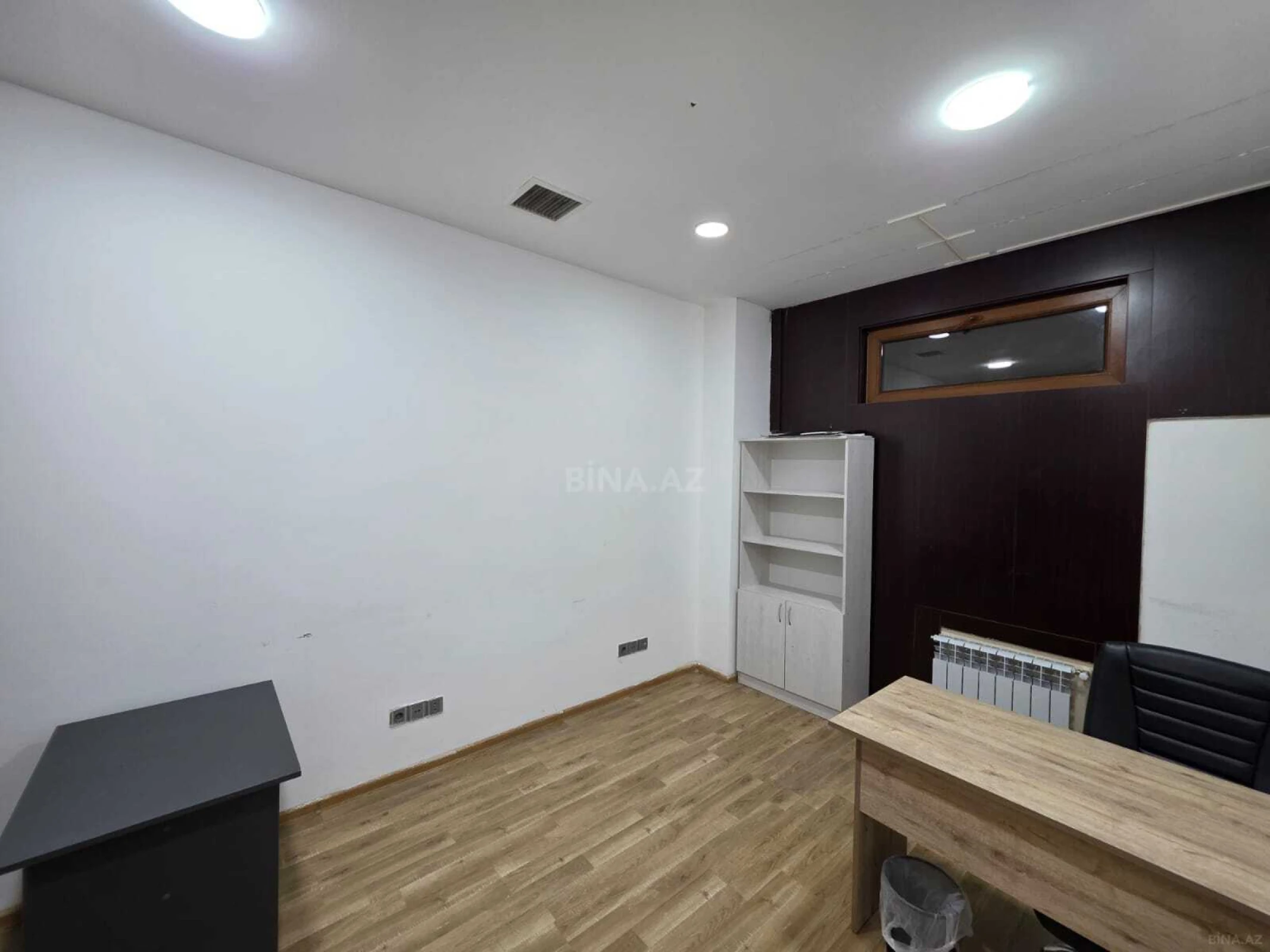 Kirayə verilir 1 otaqlı ofis 20 m²