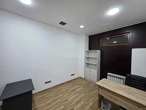 Kirayə verilir 1 otaqlı ofis 20 m²