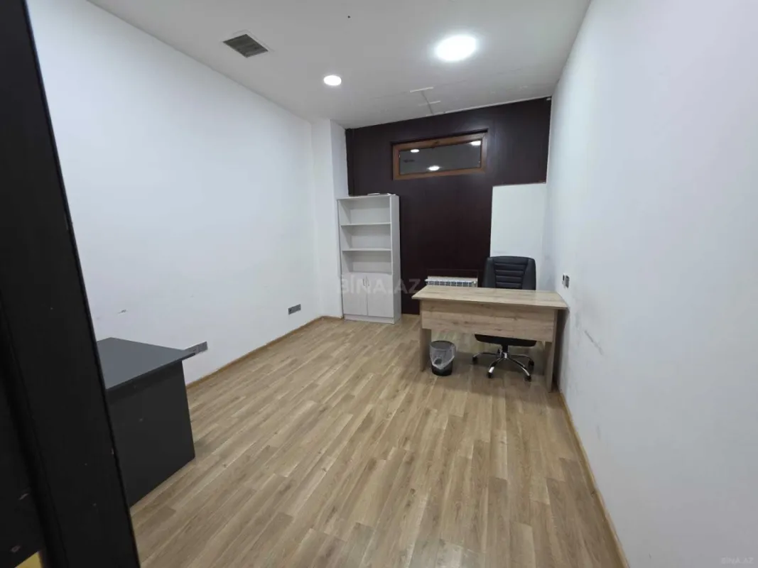 Kirayə verilir 1 otaqlı ofis 20 m²