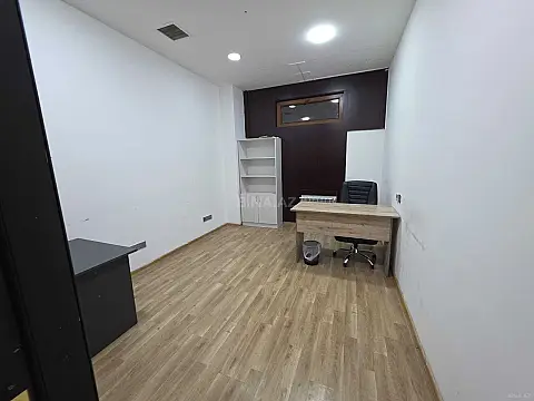 Kirayə verilir 1 otaqlı ofis 20 m² — Bakı, Nərimanov 1 otaq 20.00 m²