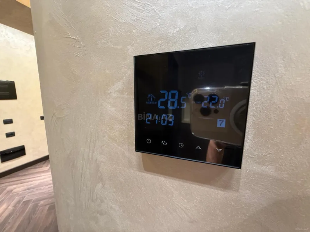 Satılır 2 otaqlı mənzil 70 m²