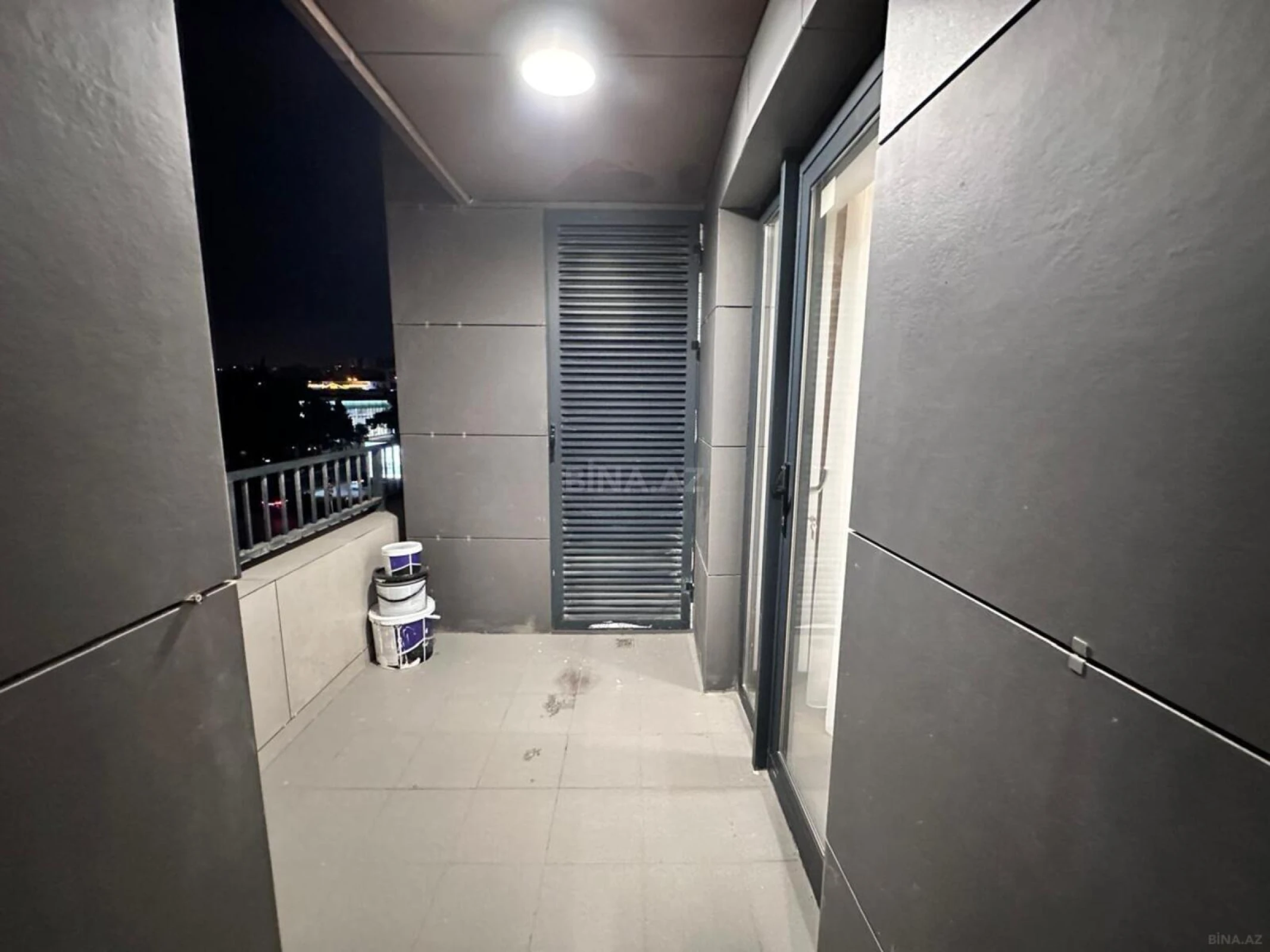 Satılır 2 otaqlı mənzil 70 m²