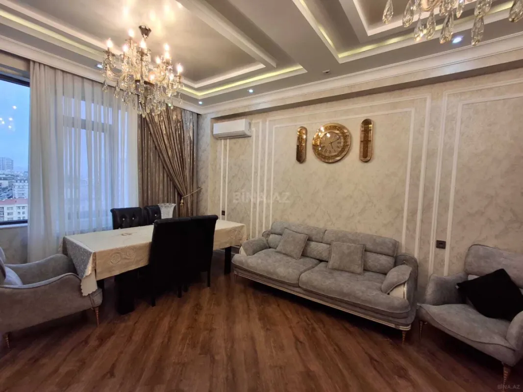 Satılır 2 otaqlı mənzil 73 m²