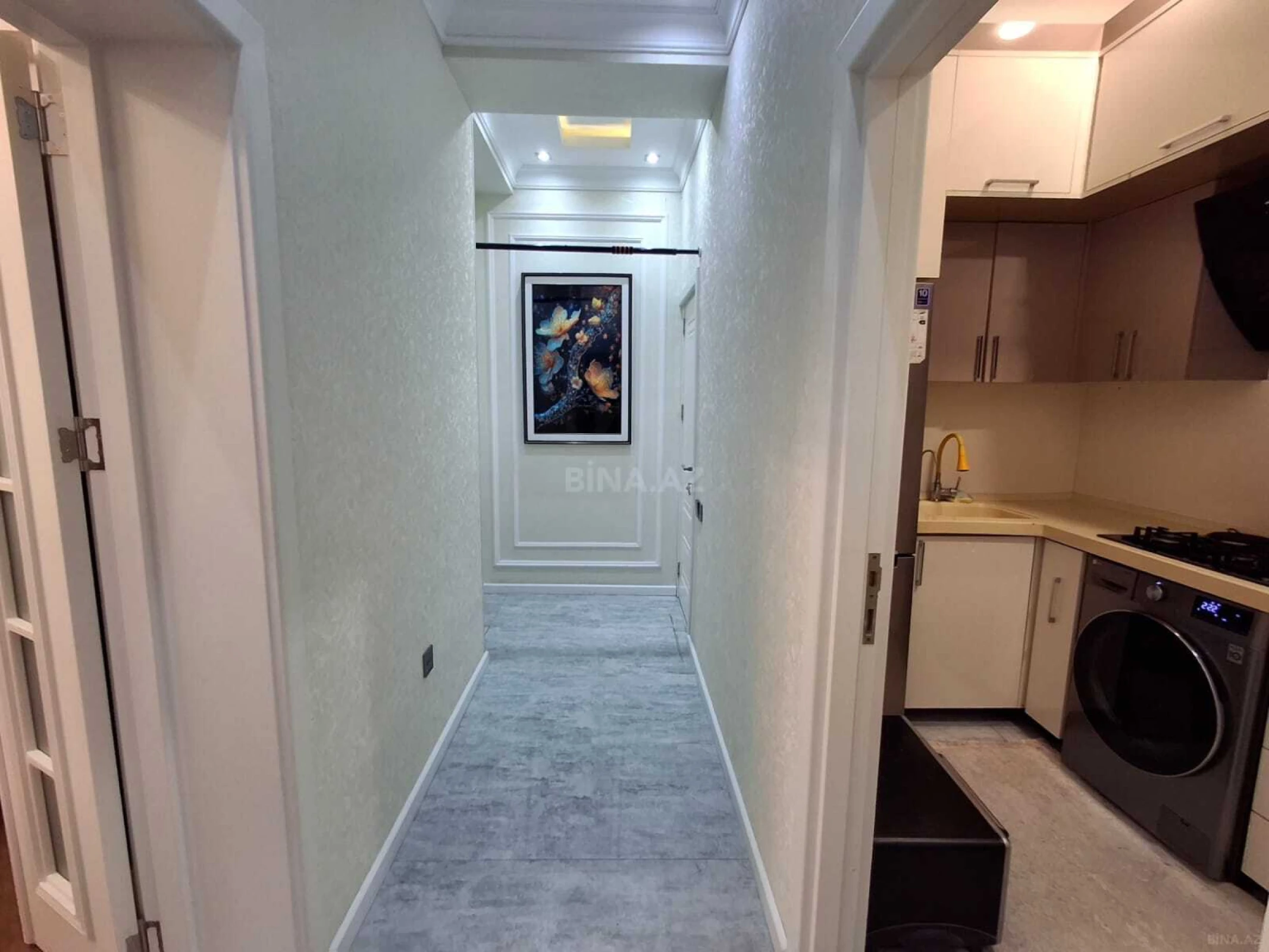 Satılır 2 otaqlı mənzil 73 m²