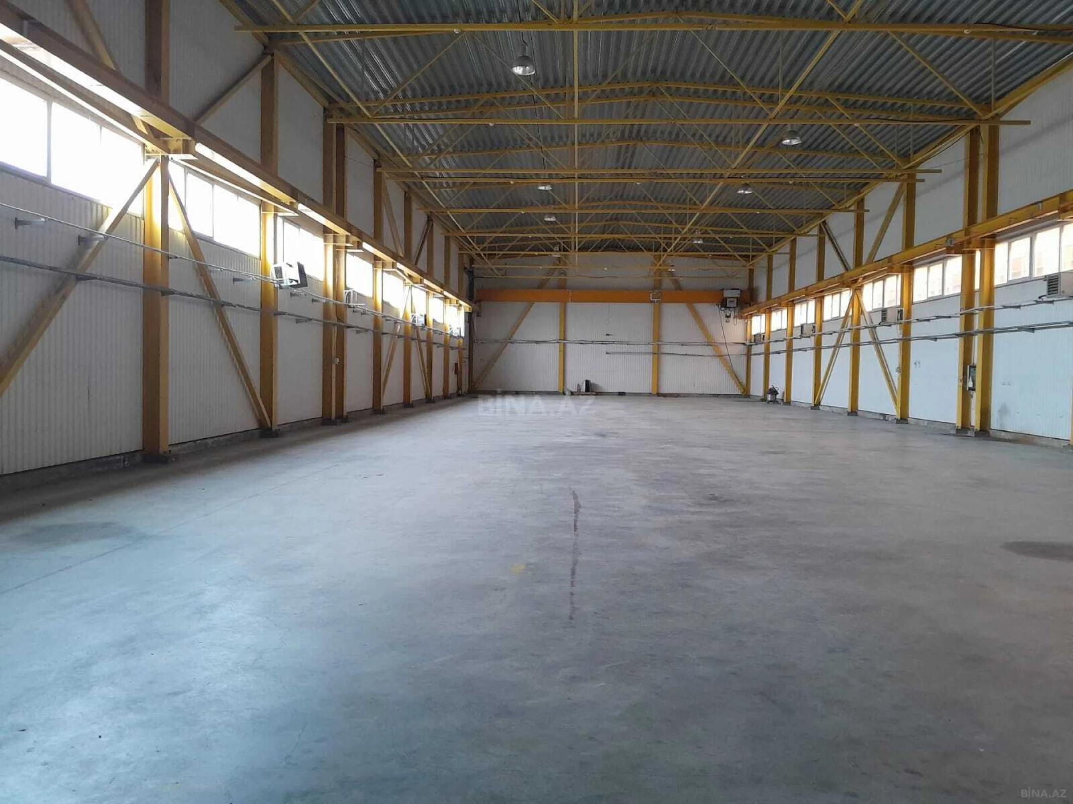 Satılır obyekt 3000 m²