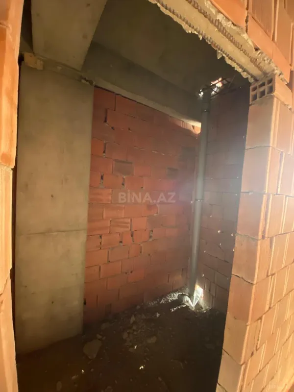 Satılır 2 otaqlı mənzil 52 m²