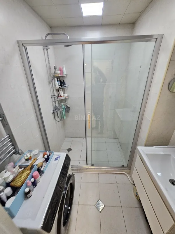 Satılır 3 otaqlı mənzil 104 m²