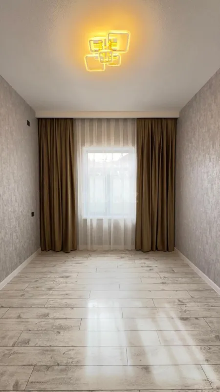 Satılır 4 otaqlı həyət evi 170 m²