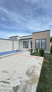 Satılır 4 otaqlı həyət evi 170 m²