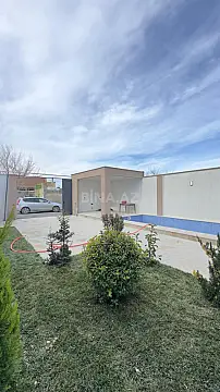 Satılır 4 otaqlı həyət evi 170 m²