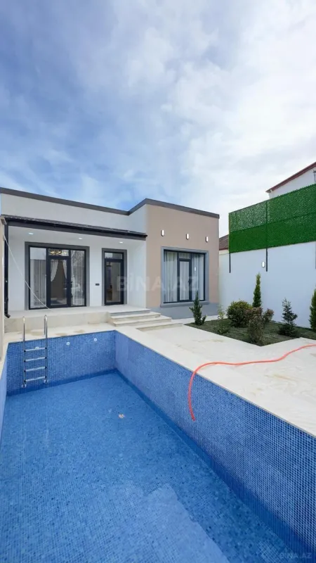Satılır 4 otaqlı həyət evi 170 m²