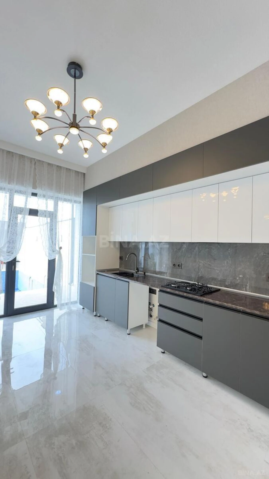 Satılır 4 otaqlı həyət evi 170 m²