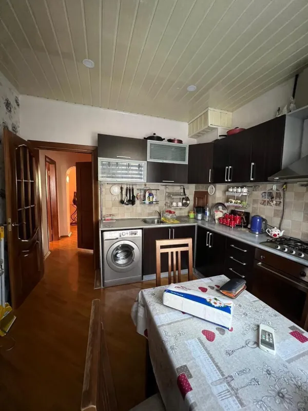 Kirayə verilir 3 otaqlı mənzil 80 m²