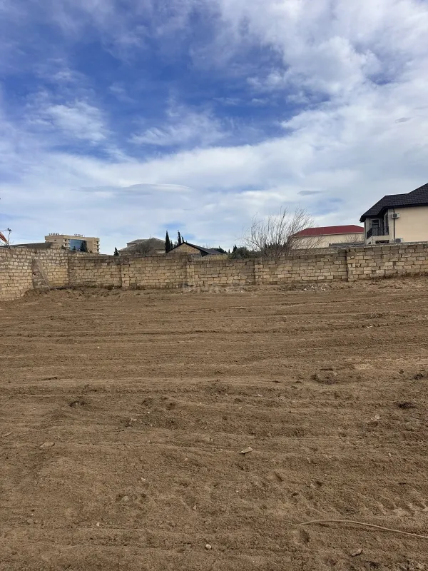 Satılır torpaq sahəsi 2 m²