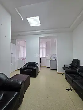 Satılır obyekt 105 m²