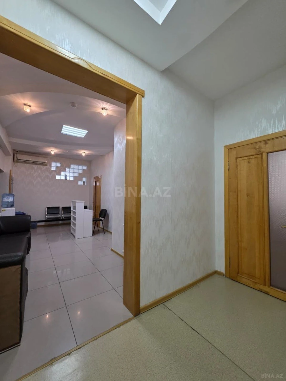 Satılır obyekt 105 m²