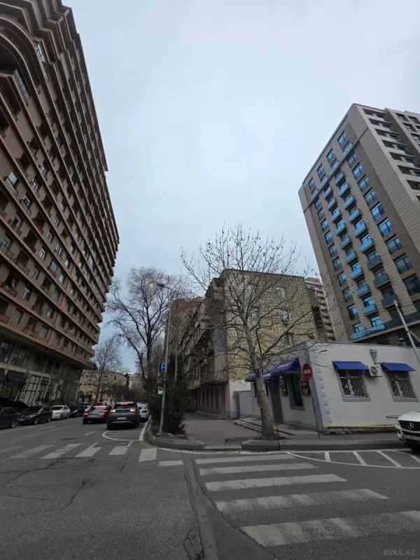 Satılır obyekt 105 m²